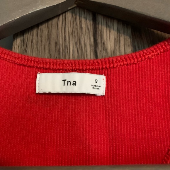 Set of 2 TNA racer-back tanks, Small - Picture 9 of 9